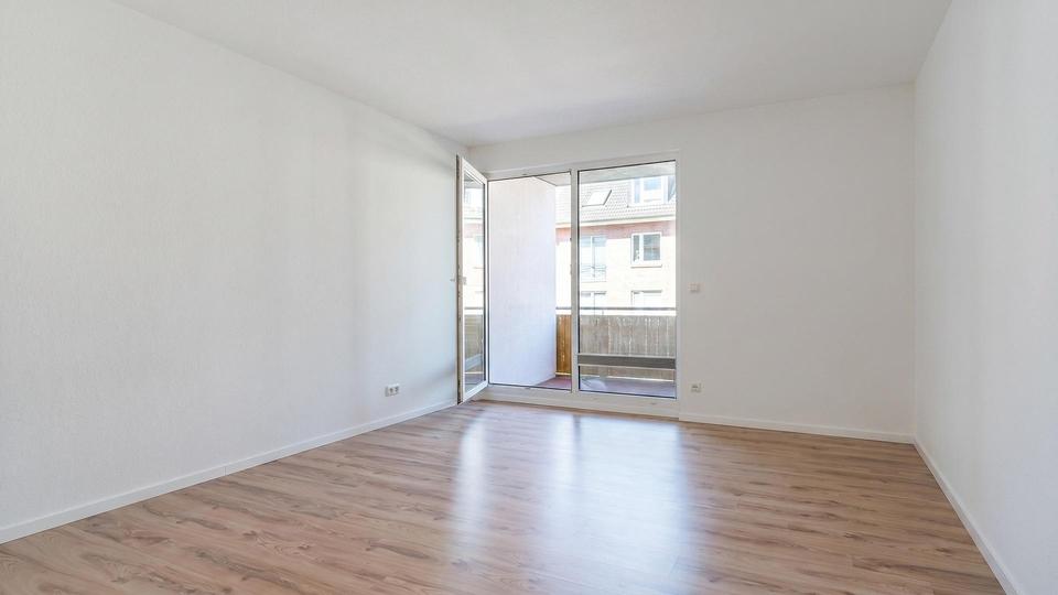 Etagenwohnung Schwerin Gartenstadt - 2 Zimmer, 69 m&sup2;, 840&euro; | Angebot:26470666