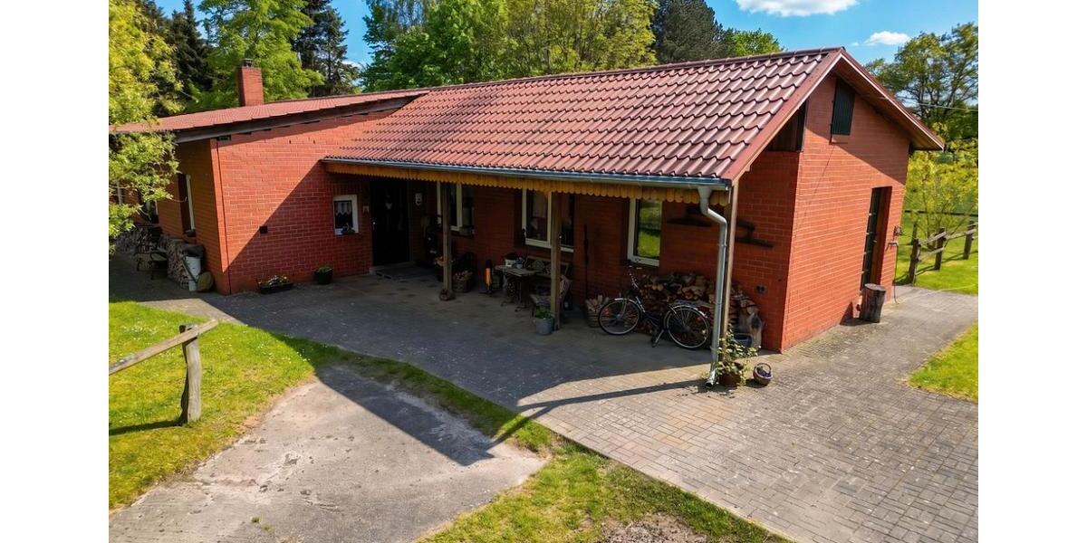 Einfamilienhaus Domsühl - 4 Zimmer, 102 m&sup2;, 215.000&euro; | Angebot:26697363