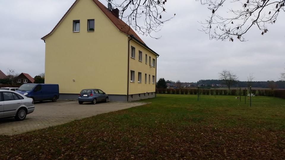 Dachgeschoßwohnung Gadebusch - 2 Zimmer, 40 m&sup2;, 300&euro; | Angebot:25944085