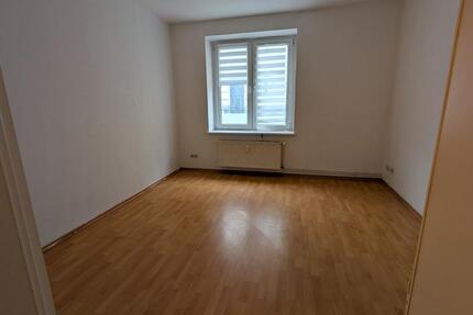 Gemütliche 3-Zimmer-Wohnung in Schwerin (62,48 m²) zimmer
