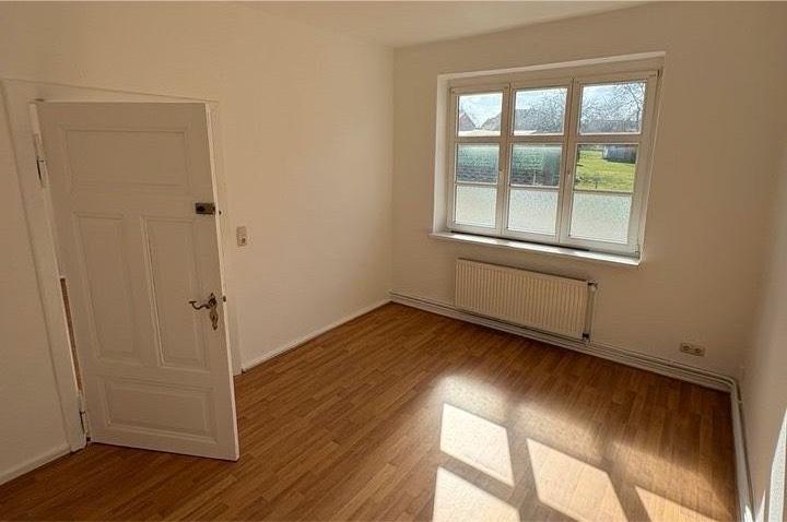 Erdgeschoßwohnung Hagenow - 4 Zimmer, 80 m&sup2;, 520&euro; | Angebot:25960137