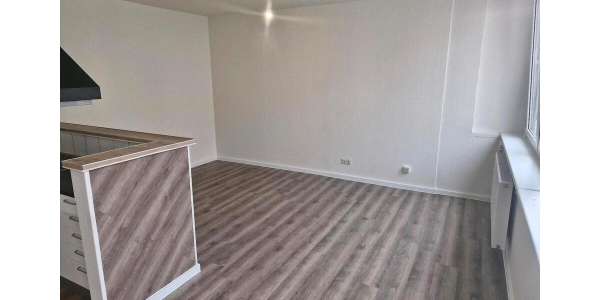 Etagenwohnung Schwerin Neumühle - 2 Zimmer, 61 m&sup2;, 600&euro; | Angebot:26563573