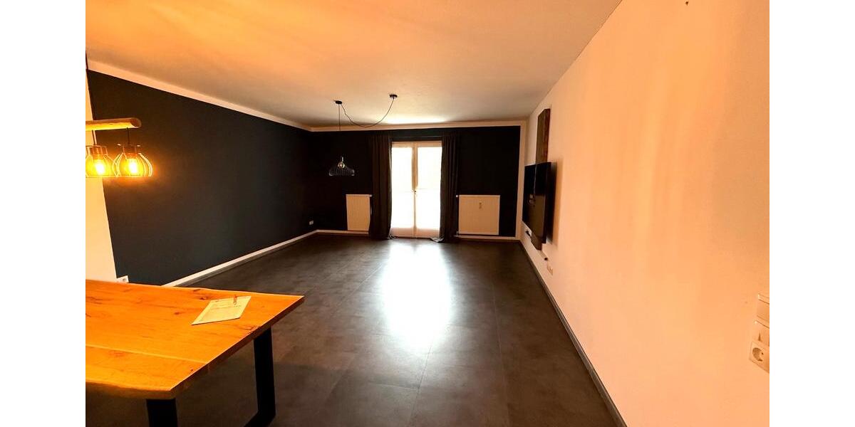 Erdgeschoßwohnung Gadebusch - 3 Zimmer, 120 m&sup2;, 1.200&euro; | Angebot:25252673