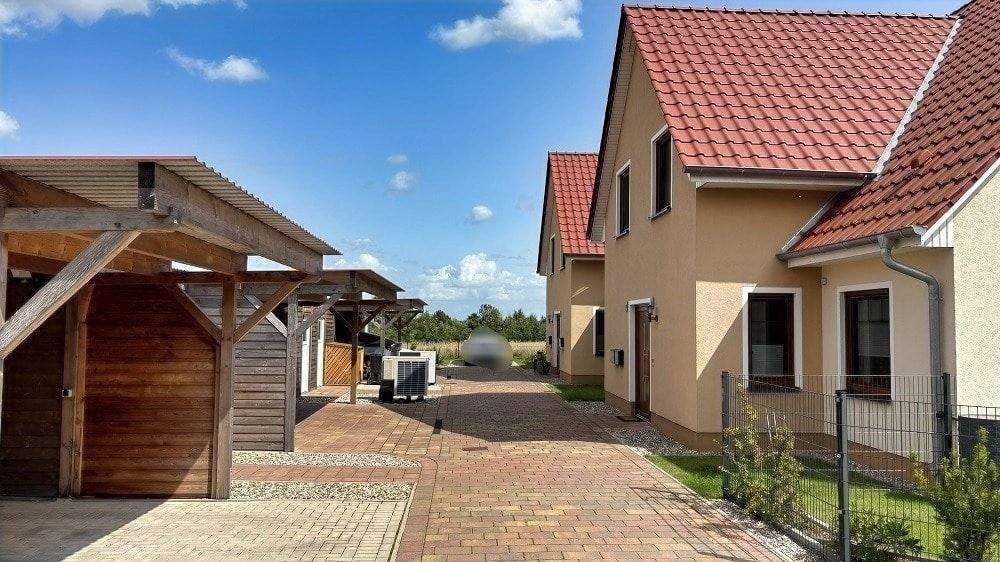 Reihenendhaus Dorf Mecklenburg Karow - 4 Zimmer, 106 m&sup2;, 399.000&euro; | Angebot:25198173