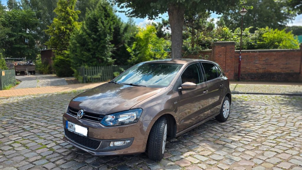 VW Polo 41.653 km 6.500 &euro; Brüel 19412