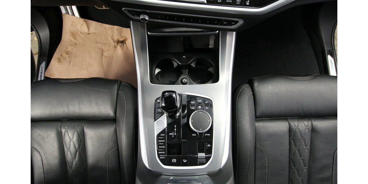 BMW X5 xDrive 40d M Sport LUFT+AHK+PANO-DACH+HEAD-UP 151.379 km 53.500 &euro; Hagenow 19230