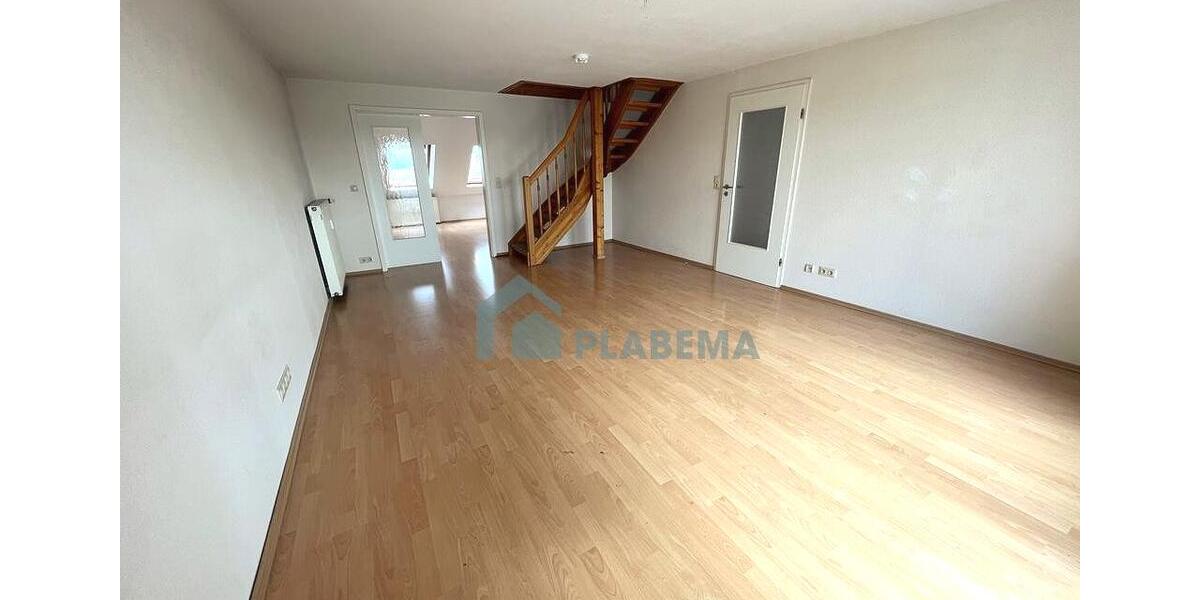 Dachgeschoßwohnung Schwerin - 3.5 Zimmer, 95 m&sup2;, 1.353&euro; | Angebot:26649637