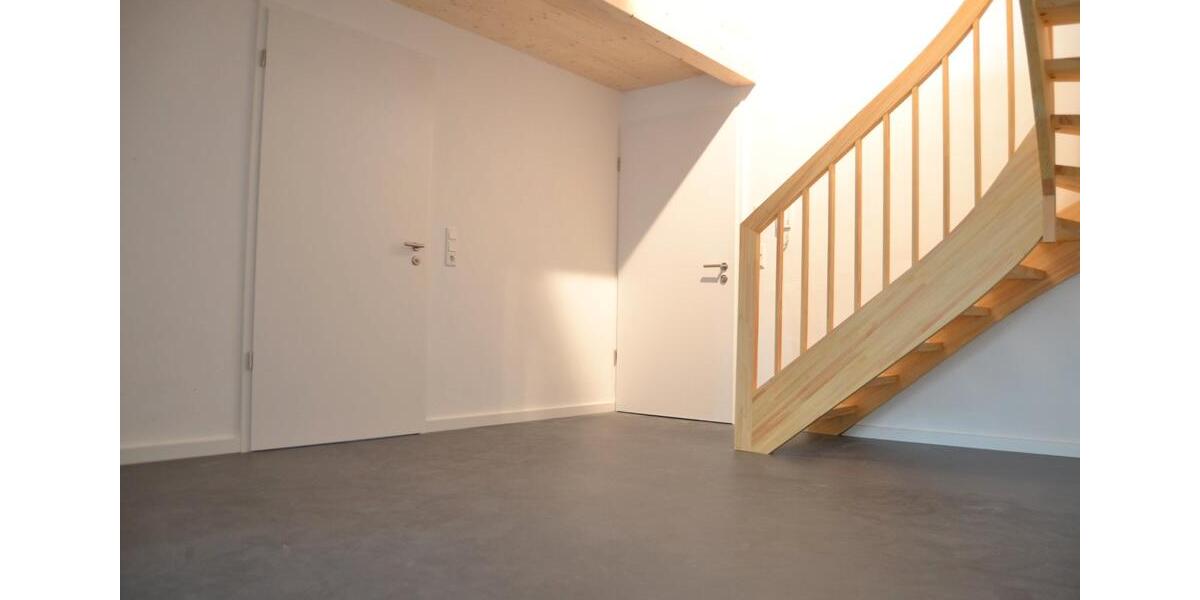 Maisonettenwohnung Schwerin Neumühle - 3 Zimmer, 94 m&sup2;, 990&euro; | Angebot:26066357