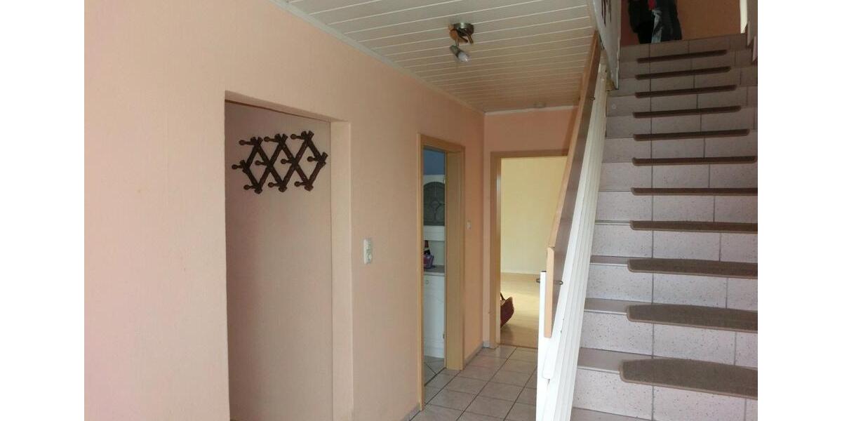 Erdgeschoßwohnung Dorf Mecklenburg - 4 Zimmer, 112 m&sup2;, 900&euro; | Angebot:26652850