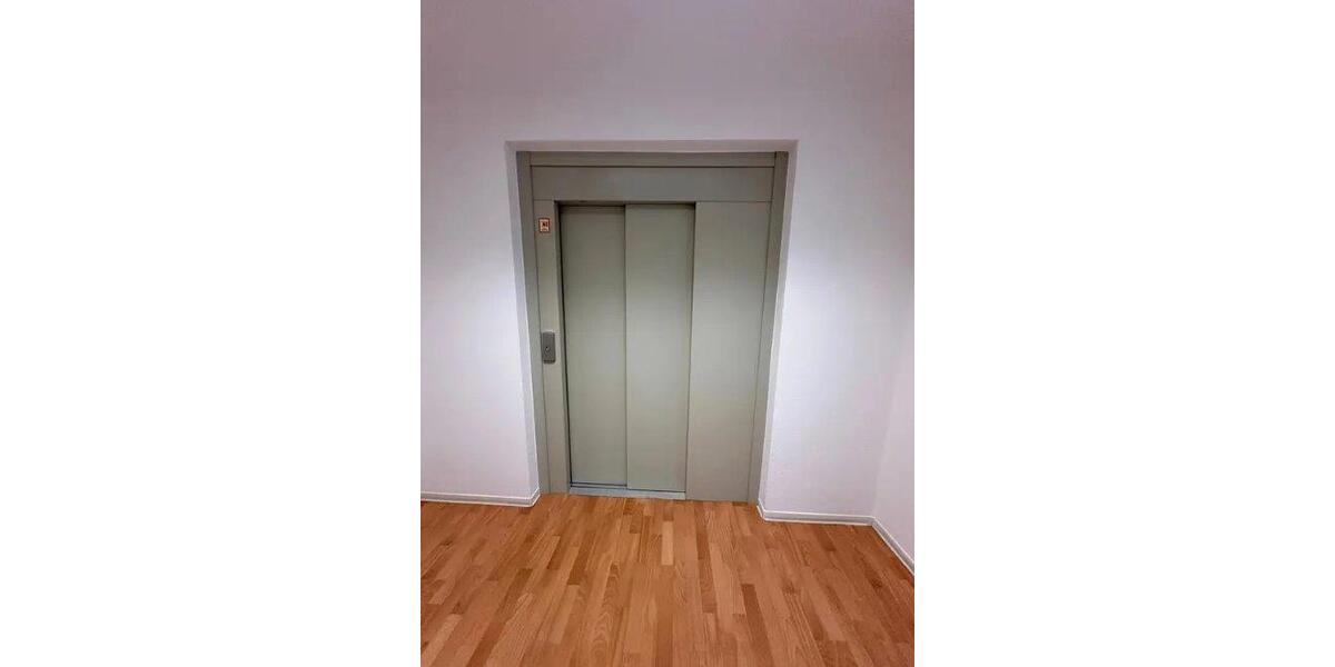Hochparterre Wismar Altstadt - 1 Zimmer, 32 m&sup2;, 445&euro; | Angebot:26446737