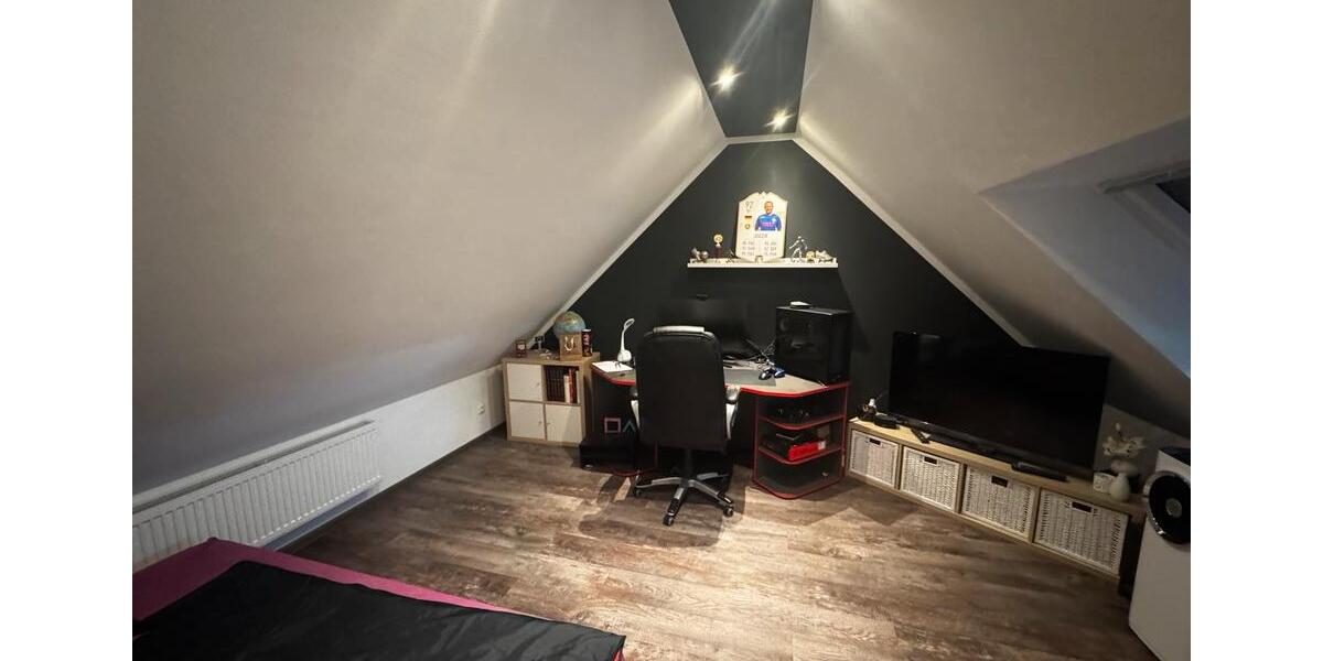 Reihenhaus Wittenförden - 5 Zimmer, 115 m&sup2;, 319.000&euro; | Angebot:23780019