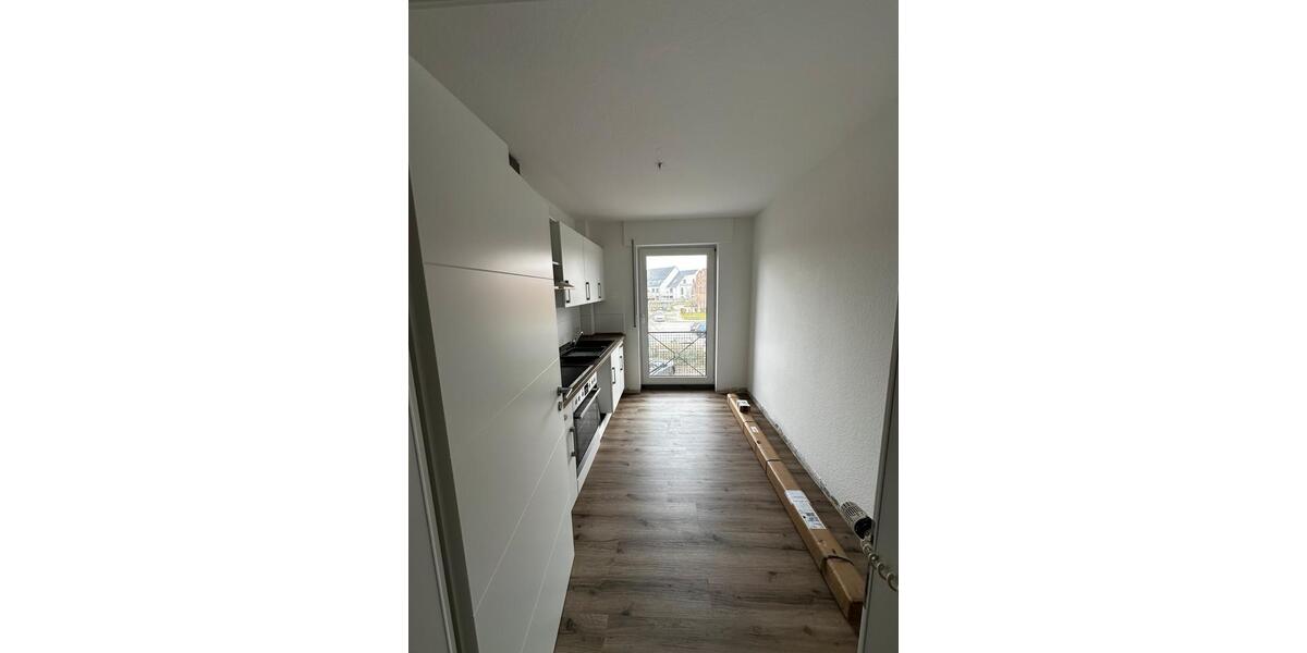 Etagenwohnung Pampow - 3 Zimmer, 76 m&sup2;, 800&euro; | Angebot:24828206