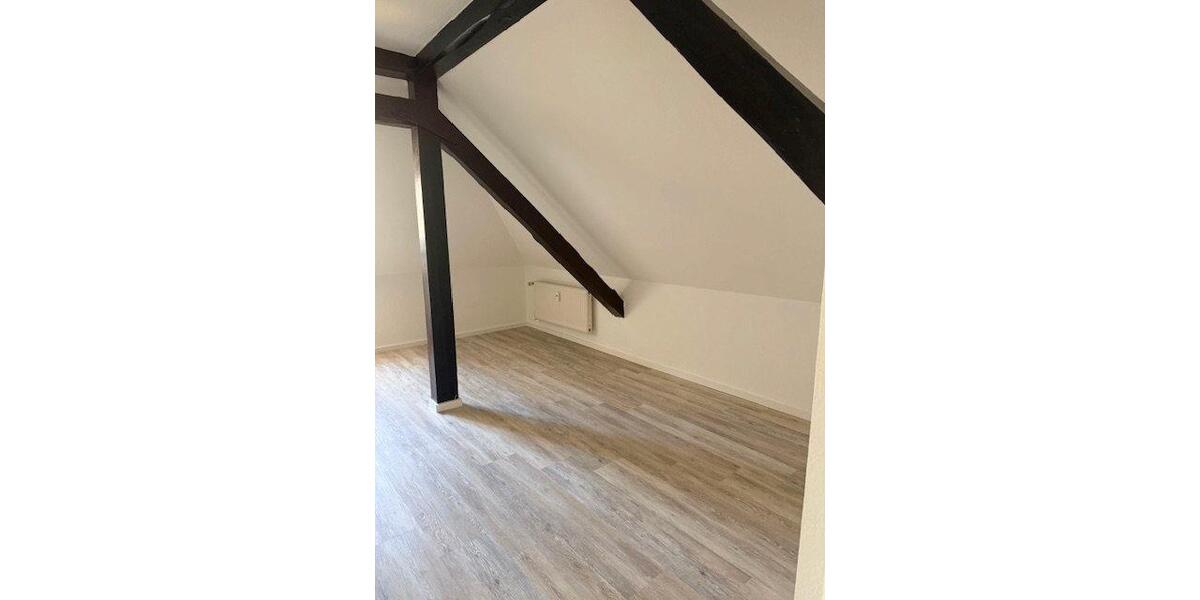 Dachgeschoßwohnung Pinnow - 2 Zimmer, 50 m&sup2;, 422&euro; | Angebot:26461662