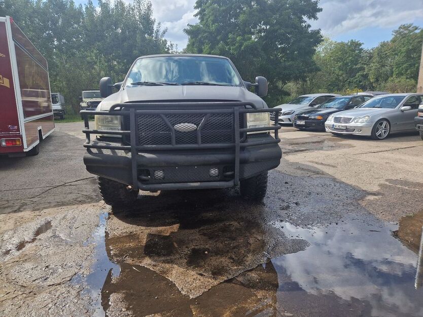 Ford F 350 182.396 km 22.000 € Pinnow 19065