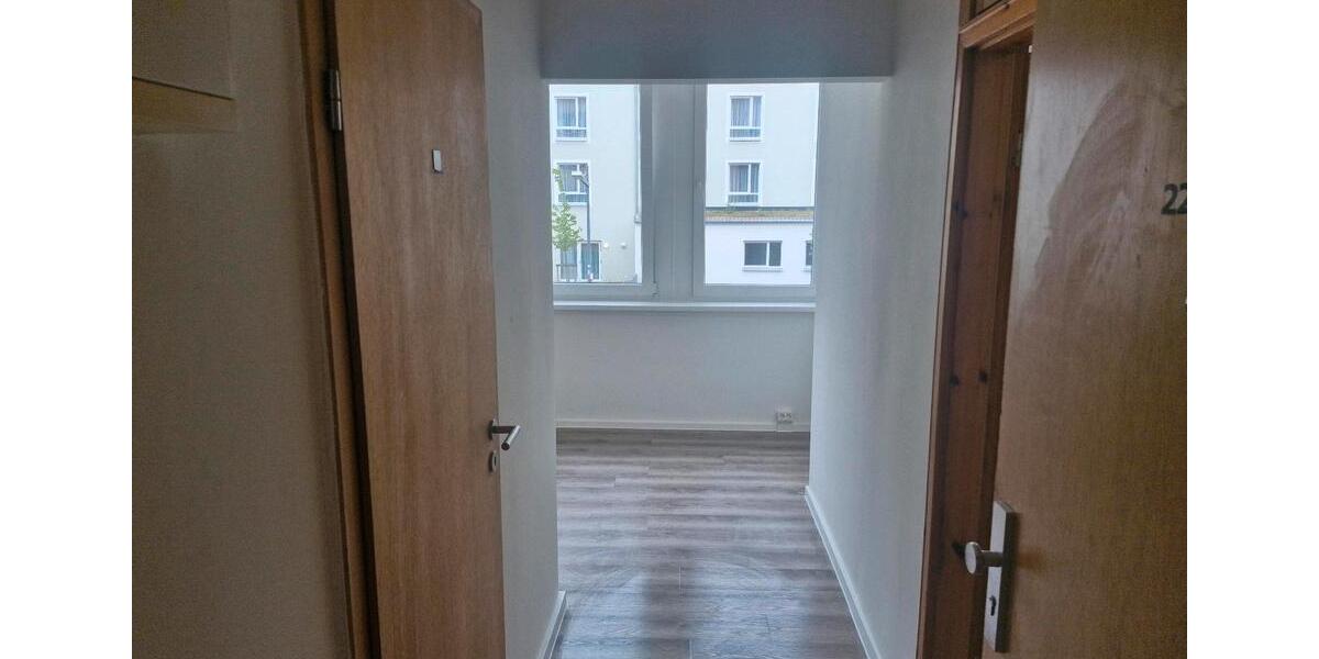 Etagenwohnung Schwerin Neumühle - 2 Zimmer, 61 m&sup2;, 600&euro; | Angebot:26563573