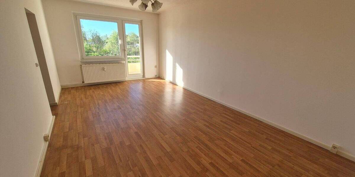 Etagenwohnung Crivitz - 2 Zimmer, 49 m&sup2;, 49.000&euro; | Angebot:26388363