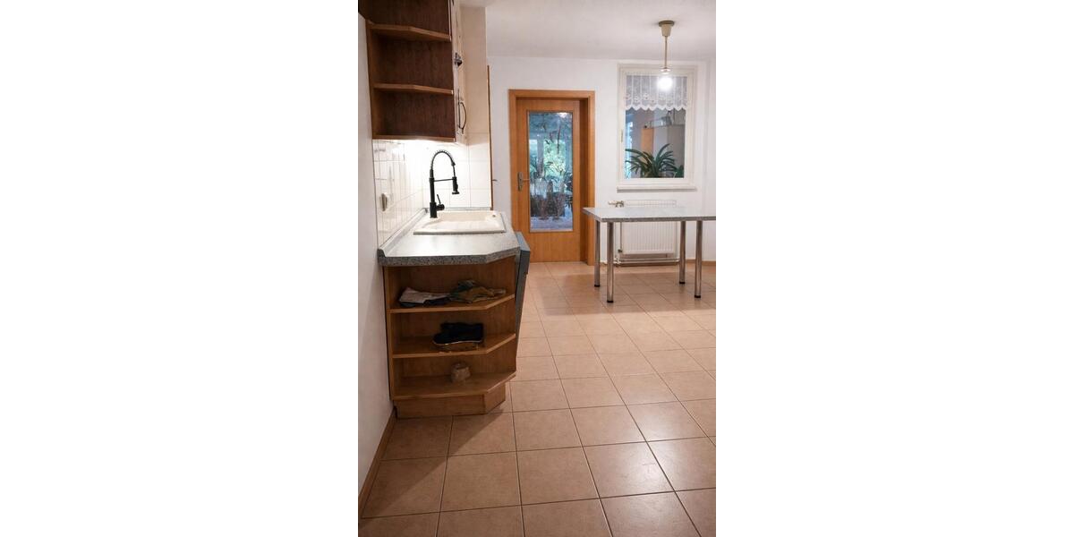 Einfamilienhaus Domsühl - 6 Zimmer, 165 m&sup2;, 225.000&euro; | Angebot:27094392