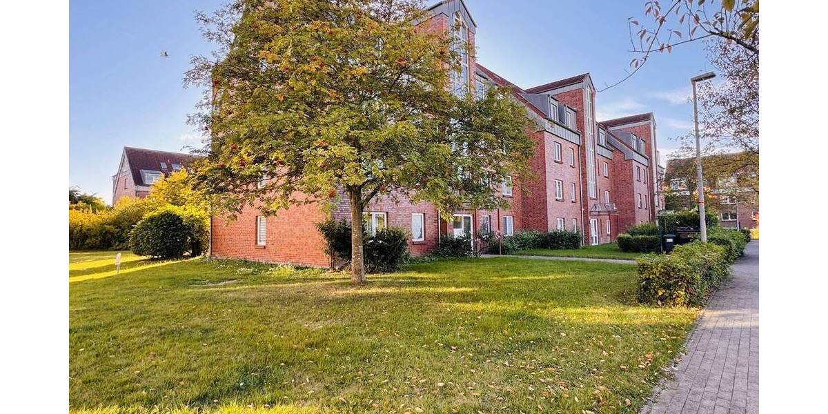 Sehr schöne Eigentumswohnung mit Loggia in Wismar zu verkaufen! 3 zimmer