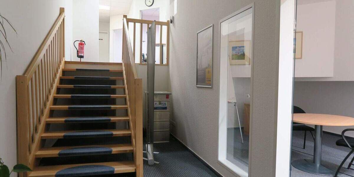 Gewerbeobjekt Schwerin Altstadt - 5 Zimmer, 142 m&sup2;, 1.150&euro; | Angebot:25698170