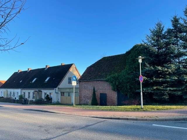 Einfamilienhaus Gadebusch - 6 Zimmer, 150 m&sup2;, 200.000&euro; | Angebot:25647790