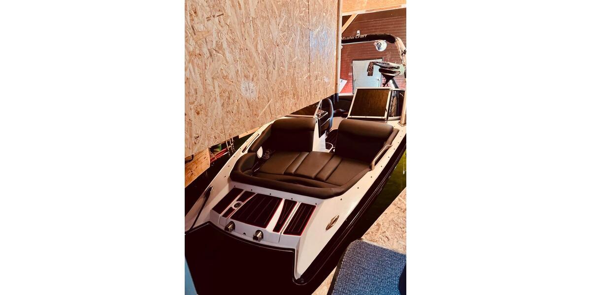 Reihenhaus Schwerin Altstadt - 1 Zimmer, 40 m&sup2;, 211.000&euro; | Angebot:24220403