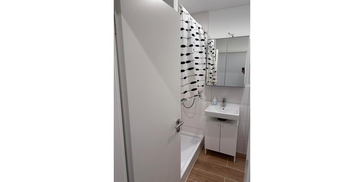 Erdgeschoßwohnung Dorf Mecklenburg - 2 Zimmer, 41 m&sup2;, 360&euro; | Angebot:26696970