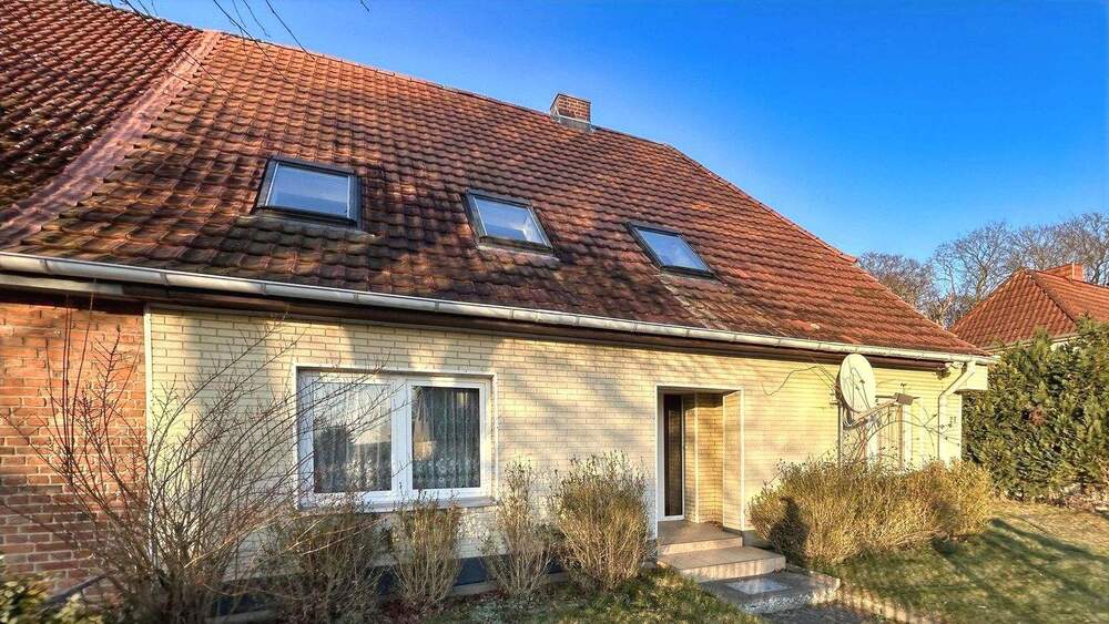 Doppelhaushälfte Gottesgabe Klein Welzin - 6 Zimmer, 160 m&sup2;, 250.000&euro; | Angebot:25670085