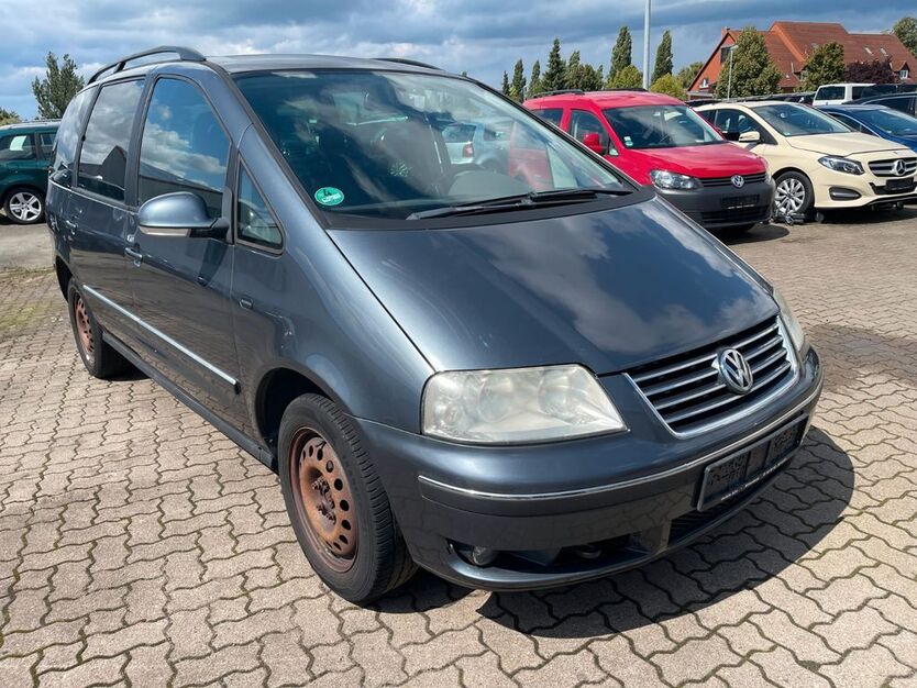 VW Sharan 225.079 km 1.999 € Wittenburg 19243