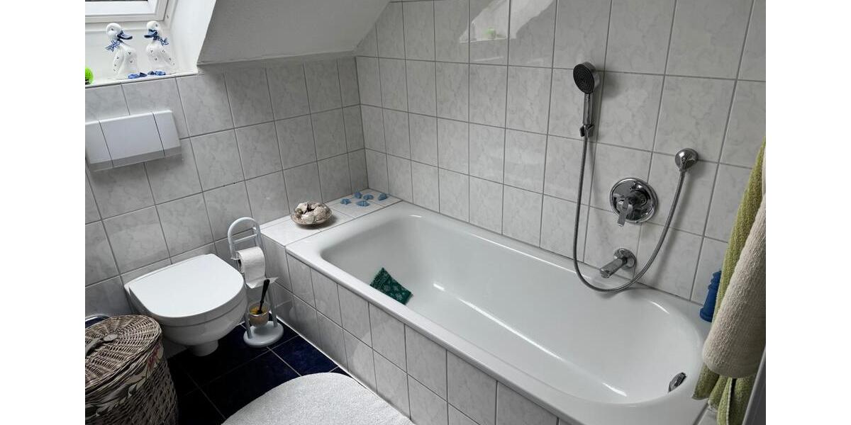 Doppelhaushälfte Sternberg - 4 Zimmer, 107 m&sup2;, 950&euro; | Angebot:25982805