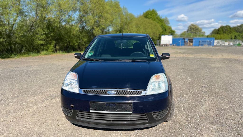 Ford Fiesta 207.000 km 1.200 &euro; Wismar 23968