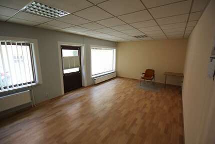 Gewerbeobjekt Schwerin - 1.200&euro; | Angebot:25546164