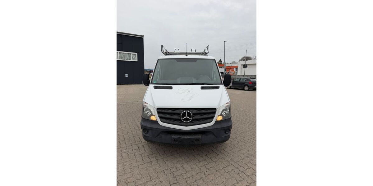 Mercedes-Benz Sprinter 223.000 km 8.300 &euro; Wismar 23970