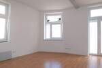 Mitten in der Stadt, fern vom Trubel: 2-Zimmer-Hofwohnung mit Balkon 2 zimmer