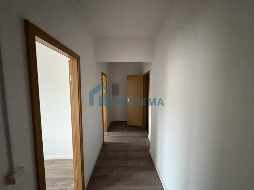 3 Zimmer Wohnung mit Balkon zimmer