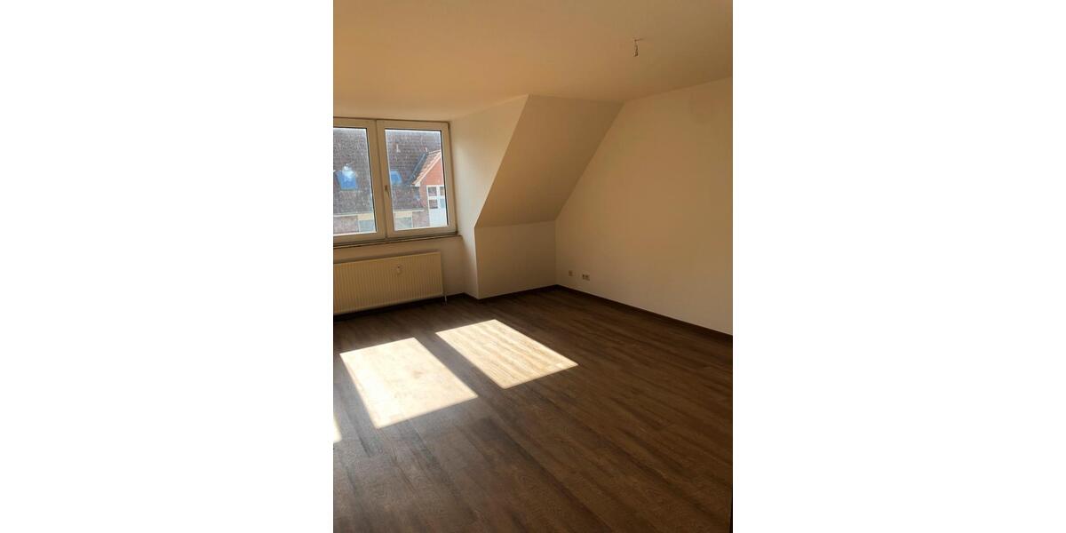 Dachgeschoßwohnung Warin - 2 Zimmer, 50 m&sup2;, 450&euro; | Angebot:25760743