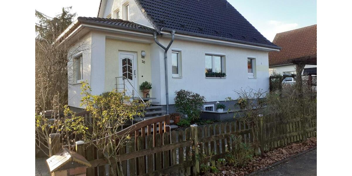 Einfamilienhaus Schwerin Friedrichsthal - 4 Zimmer, 104 m&sup2;, 335.000&euro; | Angebot:27298059