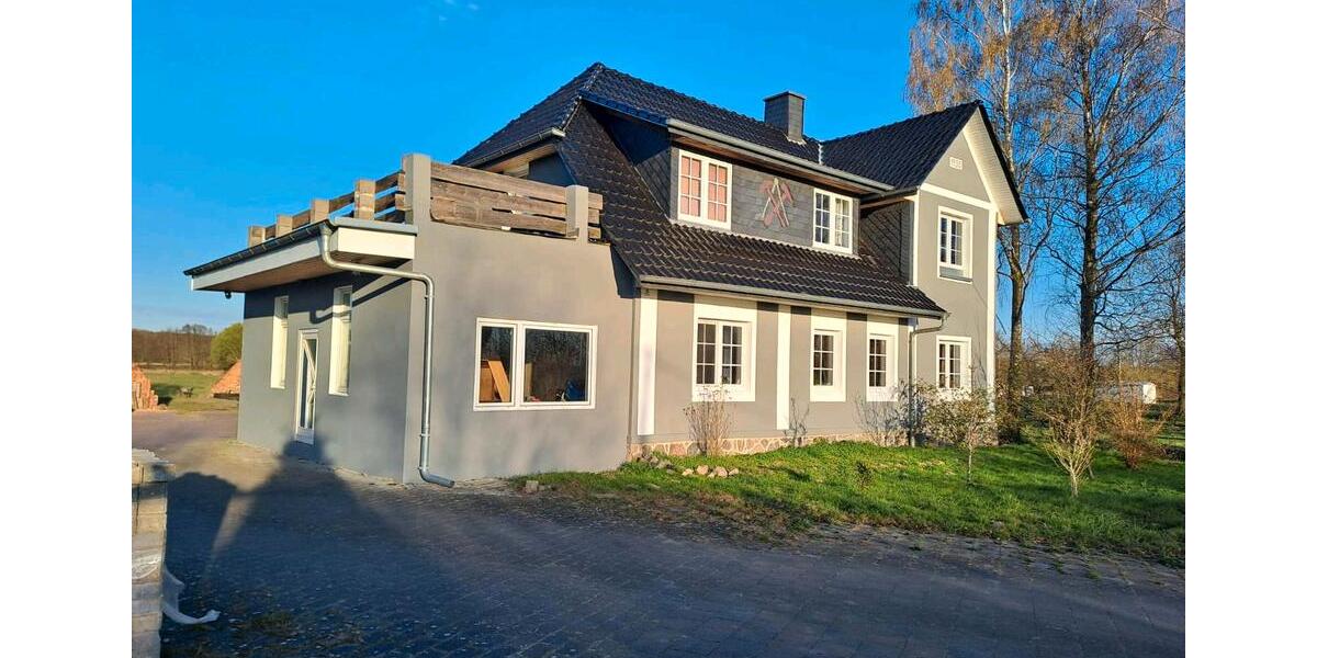 Einfamilienhaus Hagenow - 8 Zimmer, 260 m&sup2;, 495.000&euro; | Angebot:20451254
