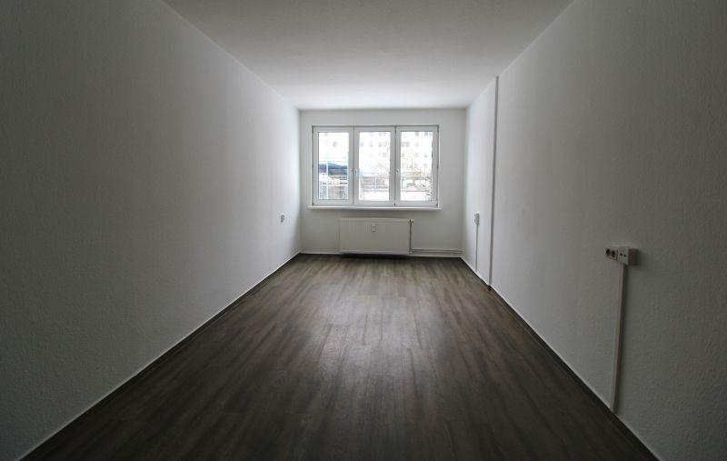 Etagenwohnung Schwerin Gartenstadt - 3 Zimmer, 98 m&sup2;, 678&euro; | Angebot:25900458