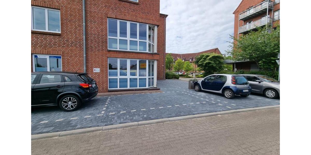 Garagen / Stellplätze Schwerin Neumühle - 40&euro; | Angebot:23733413