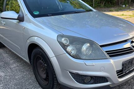 Opel Astra 251.000 km 999 &euro; Dorf Mecklenburg/Karow 23972