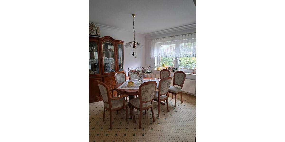 Einfamilienhaus Plate - 7 Zimmer, 151 m&sup2;, 330.000&euro; | Angebot:25935549