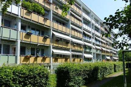 Wohnung Schwerin Lankow - 3 Zimmer, 60 m&sup2;, 417&euro; | Angebot:27157456