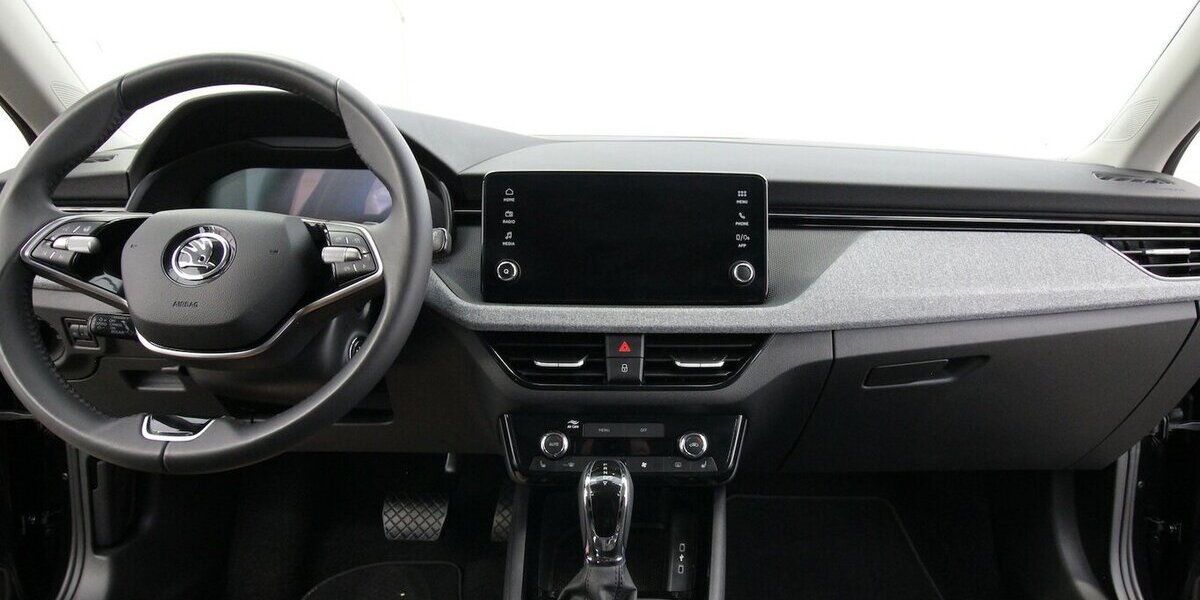 Skoda Kamiq TSI OPF 7-DSG Selection LED+KAMERA+ACC 25.714 km 23.690 &euro; Hagenow 19230