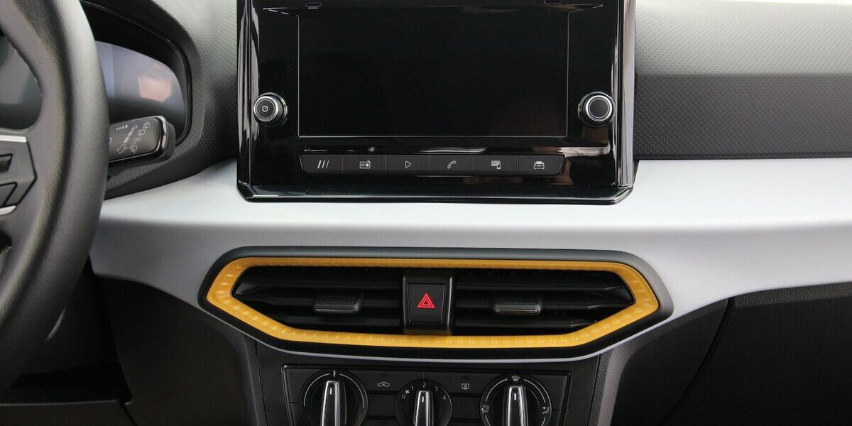 Seat Arona TSI OPF 7-DSG Style LED+TEMPOMAT+KLIMA+ALU 16.621 km 18.700 &euro; Hagenow 19230