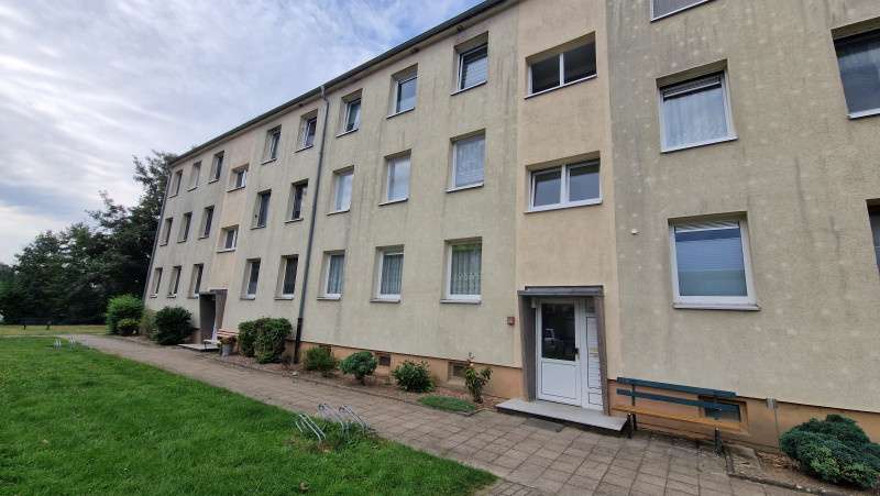 Etagenwohnung Upahl - 2 Zimmer, 50 m&sup2;, 301&euro; | Angebot:25153402