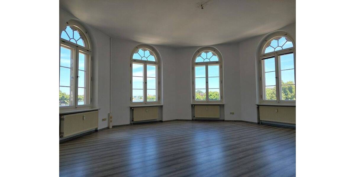 Gewerbeobjekt Schwerin Altstadt - 4 Zimmer, 1.140&euro; | Angebot:26930497