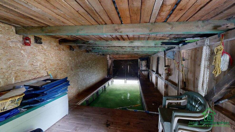 Bootshaus in exklusiver Lage zentral am Schweriner See - provisionsfrei für den Käufer