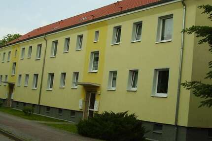 Wohnung Hagenow - 2.5 Zimmer, 60 m&sup2;, 364&euro; | Angebot:26876854