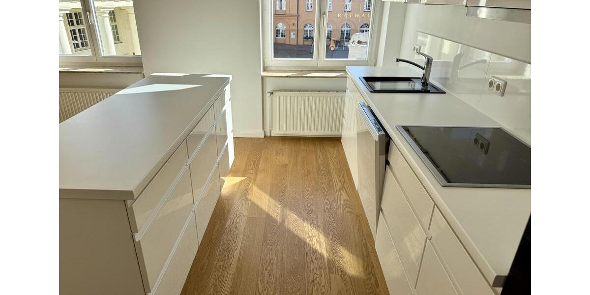 Etagenwohnung Schwerin Altstadt - 3 Zimmer, 90 m&sup2;, 1.230&euro; | Angebot:26194820