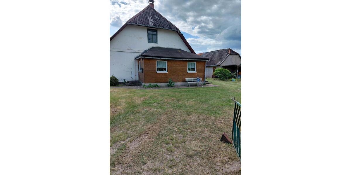 Doppelhaushälfte Brüsewitz - 4 Zimmer, 110 m&sup2;, 59.000&euro; | Angebot:26820112